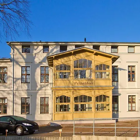 Waldschloss _ Waldschloss 05 * Heringsdorf